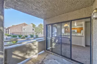 Photo #4: 2608793 Listing 