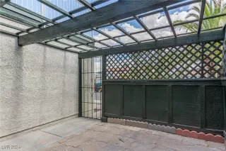 Photo #5: 2608808 Listing 