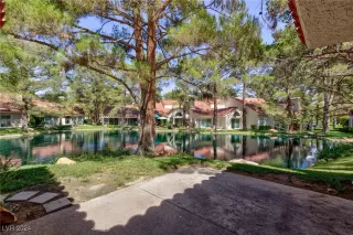 Photo #2: 2608816 Listing 