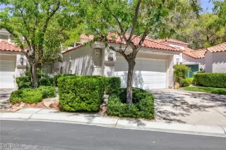 Photo #5: 2608816 Listing 