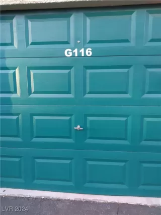 Photo #1: 2608827 Listing 