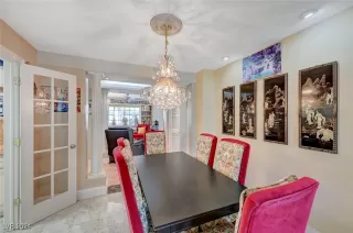 Photo #5: 2608846 Listing