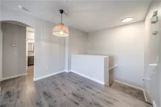 Photo #5: 2608874 Listing 