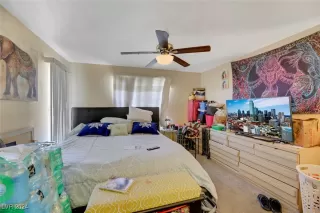 Photo #6: 2608882 Listing