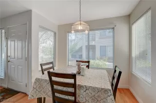 Photo #2: 2608950 Listing