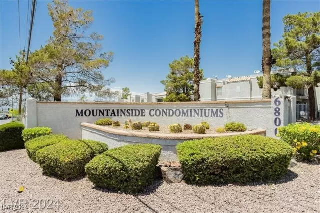 MLS: 2609034 Condo For Sale