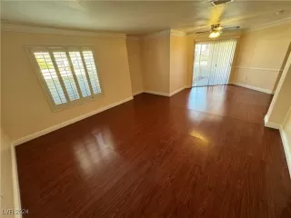 Photo #6: 2609034 Listing 