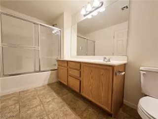 Photo #6: 2609038 Listing 