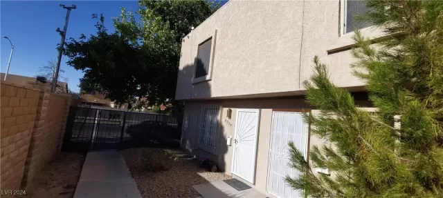 MLS: 2609044 Condo For Sale