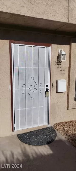 Photo #1: 2609044 Listing