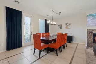 Photo #3: 2609070 Listing 