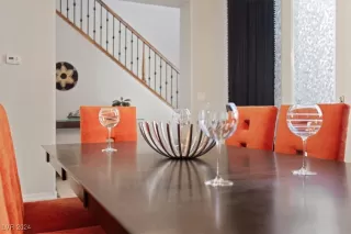 Photo #5: 2609070 Listing 