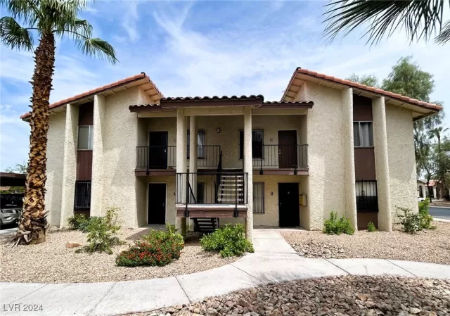 MLS: 2609090 Condo For Sale