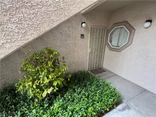 Photo #3: 2609115 Listing 