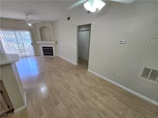 Photo #5: 2609115 Listing 