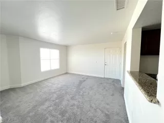 Photo #4: 2609131 Listing 