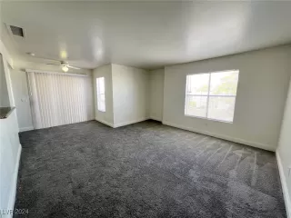 Photo #5: 2609131 Listing 