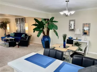 Photo #6: 2609141 Listing 