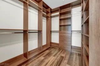Photo #6: 2609152 Listing 