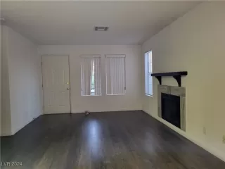 Photo #2: 2609170 Listing 