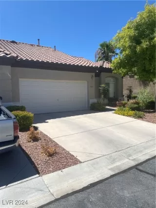 Photo #1: 2609171 Listing 