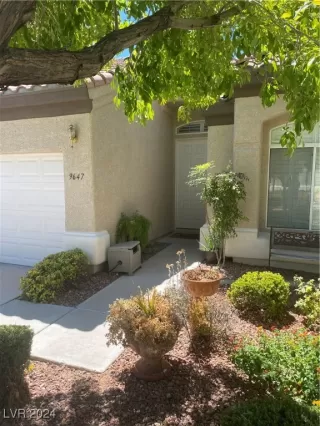 Photo #3: 2609171 Listing 