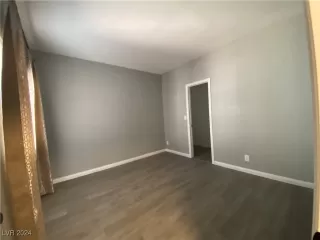 Photo #3: 2609179 Listing 