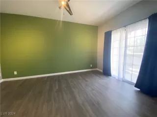 Photo #4: 2609179 Listing 