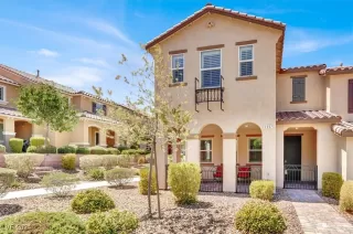 Photo #2: 2609188 Listing