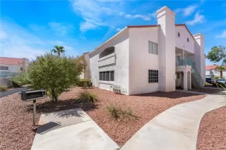 Photo #3: 2609278 Listing