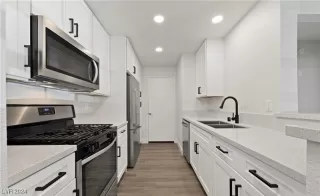 Photo #4: 2609334 Listing 