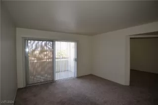 Photo #2: 2609366 Listing