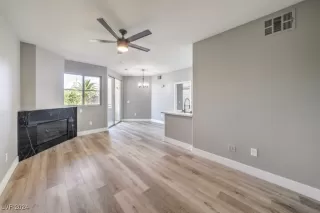 Photo #3: 2609385 Listing