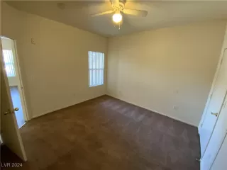 Photo #6: 2609396 Listing 