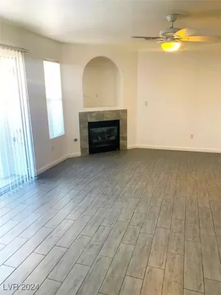 Photo #1: 2609439 Listing 