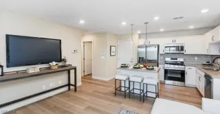 Photo #6: 2609456 Listing