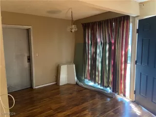 Photo #6: 2609464 Listing