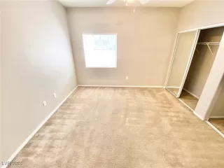 Photo #5: 2609490 Listing 