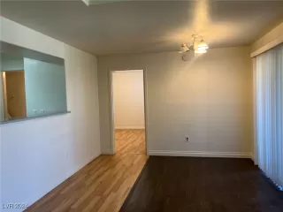 Photo #4: 2609511 Listing 