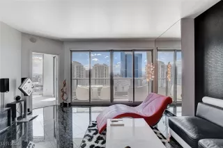 Photo #5: 2609527 Listing