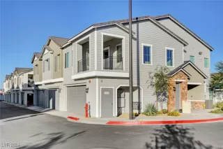 Photo #2: 2609589 Listing 
