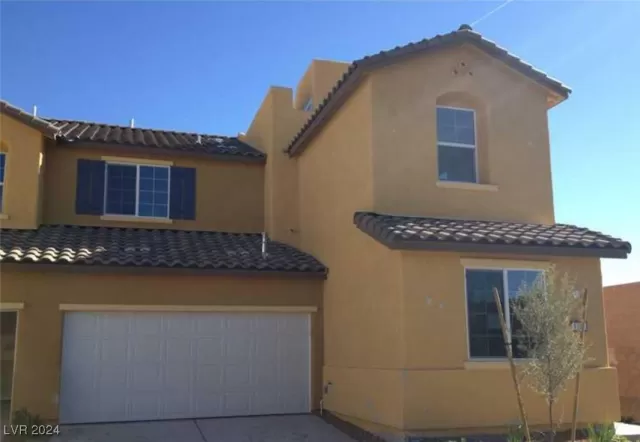 MLS: 2609633 Condo For Sale