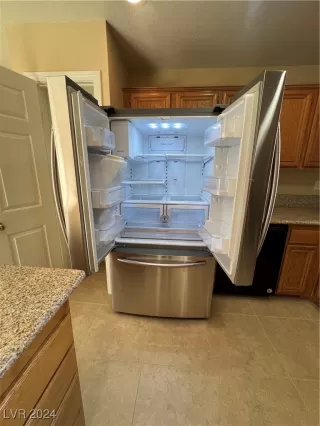 Photo #4: 2609638 Listing 