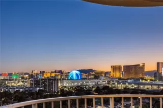 Photo #2: 2609658 Listing