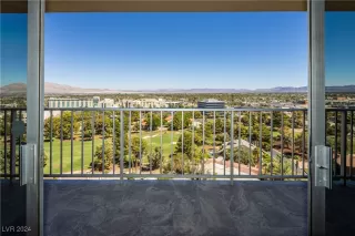 Photo #3: 2609658 Listing