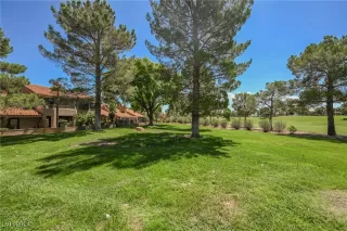 Photo #3: 2609664 Listing 