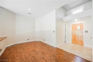 Photo #6: 2609664 Listing 