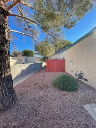 Photo #5: 2609675 Listing 