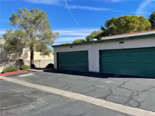 Photo #6: 2609675 Listing 