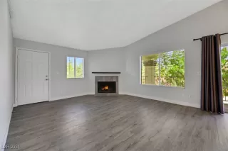 Photo #3: 2609684 Listing 